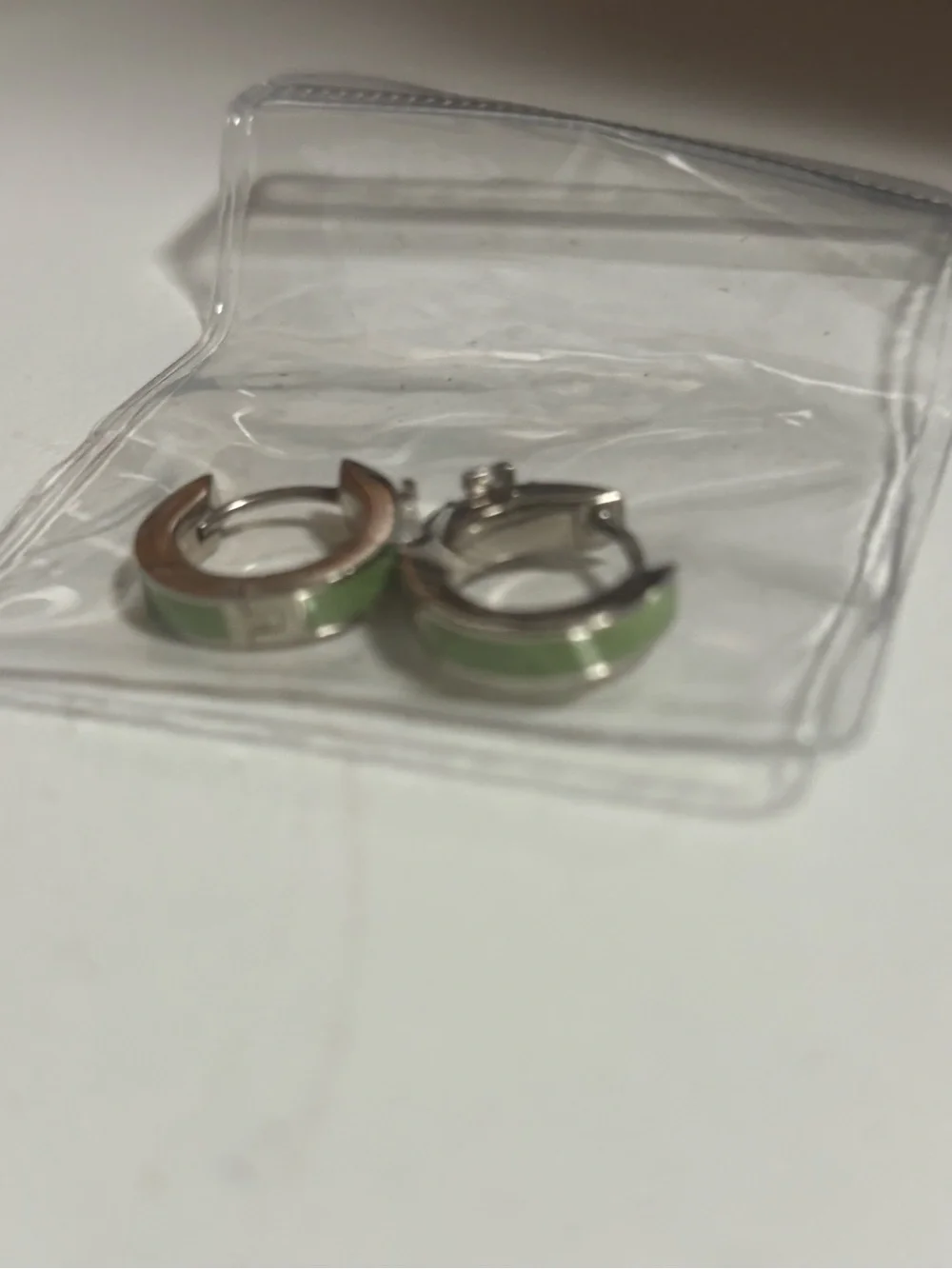 Tory Burch Kira Enamel Huggie Hoop Earrings - Silver & Green